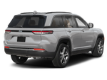 2022 Jeep Grand Cherokee Base