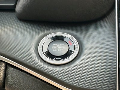 2025 Jeep Grand Cherokee Base