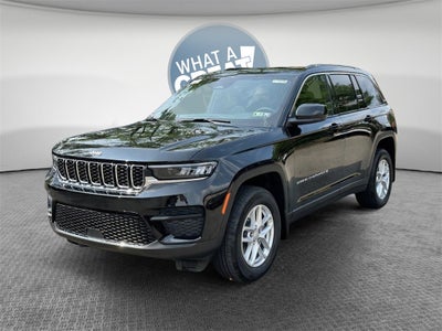 2025 Jeep Grand Cherokee Base