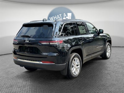 2025 Jeep Grand Cherokee Base