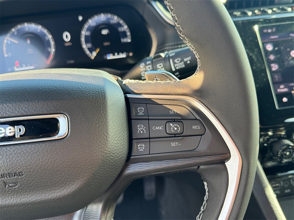 2025 Jeep Grand Cherokee Laredo X