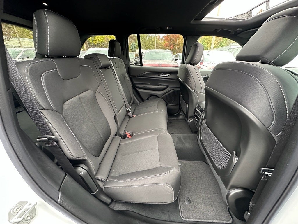 2025 Jeep Grand Cherokee Laredo X