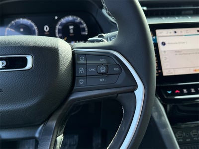 2026 Jeep Grand Cherokee Laredo