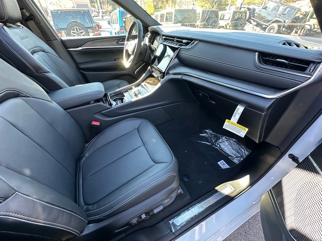 2025 Jeep Grand Cherokee Overland