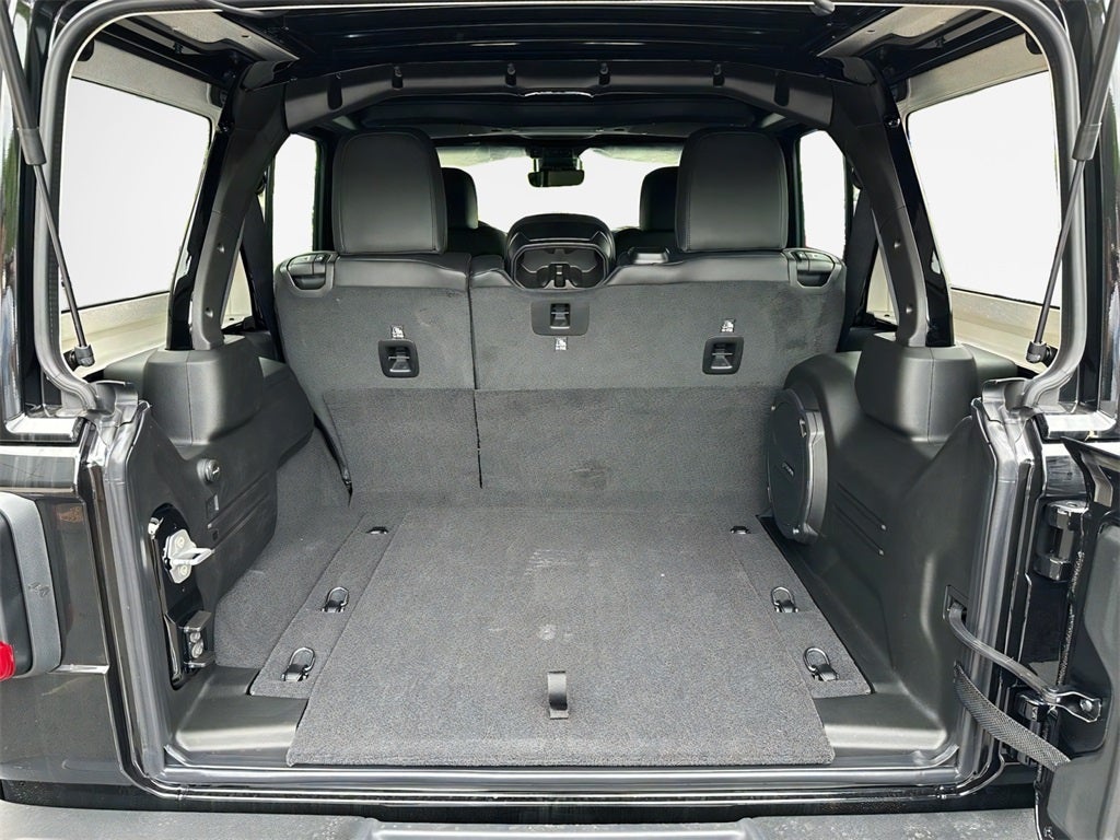 2025 Jeep Wrangler Rubicon 392