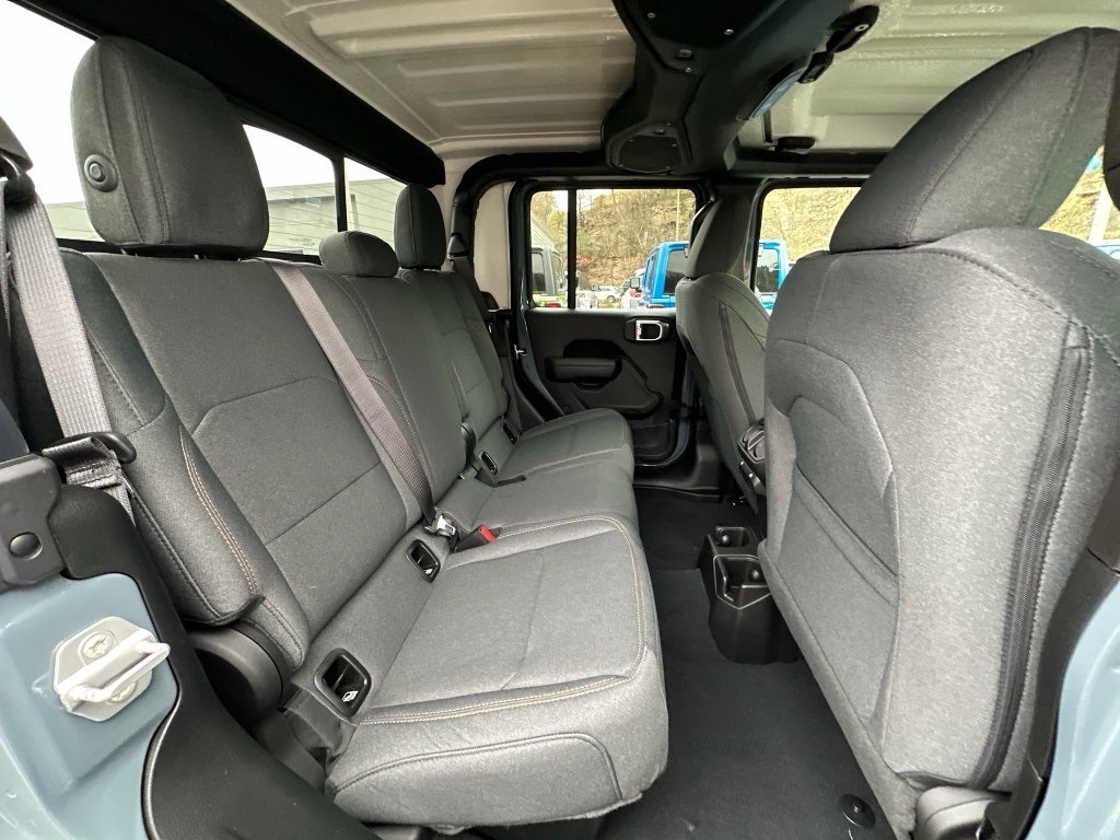 2026 Jeep Gladiator Willys