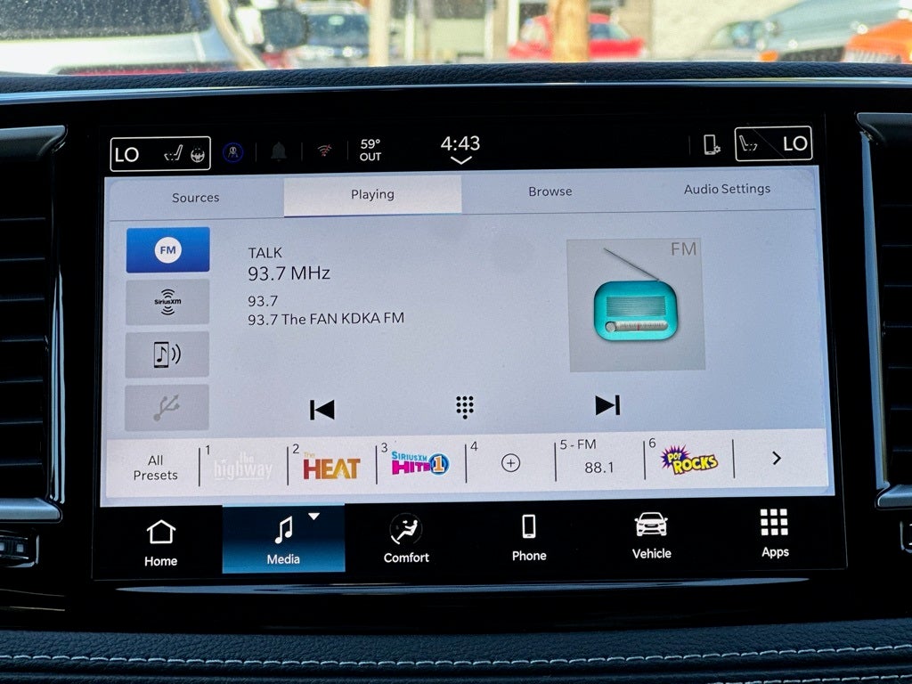 2026 Chrysler Pacifica Select