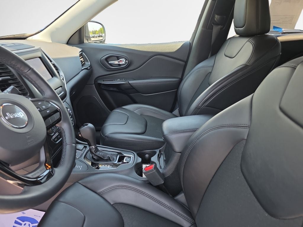 2021 Jeep Cherokee Altitude
