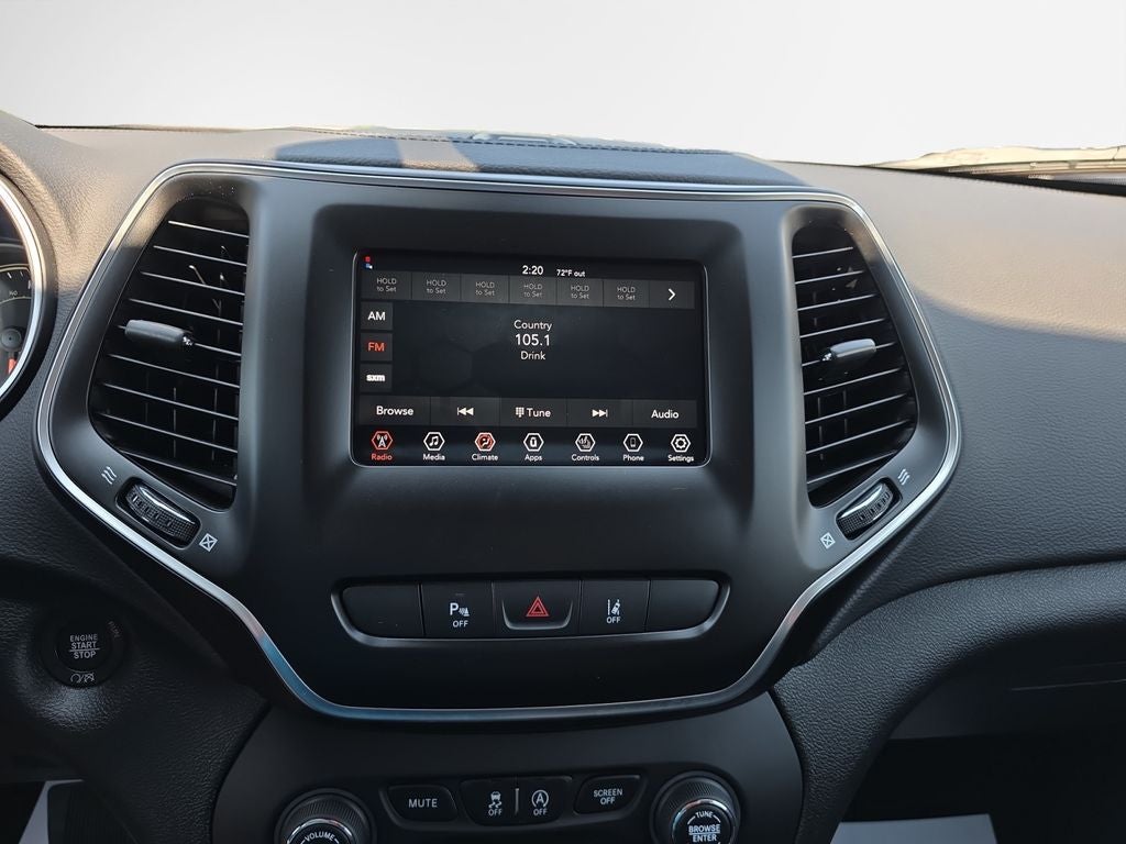 2021 Jeep Cherokee Altitude