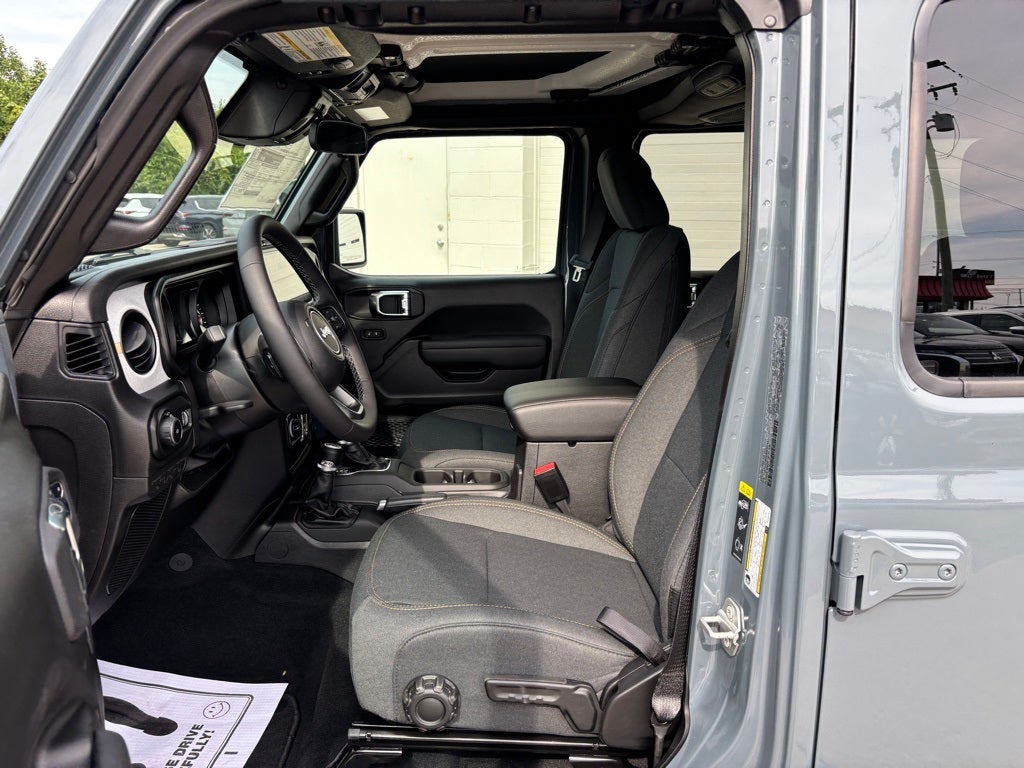 2025 Jeep Wrangler Sport S