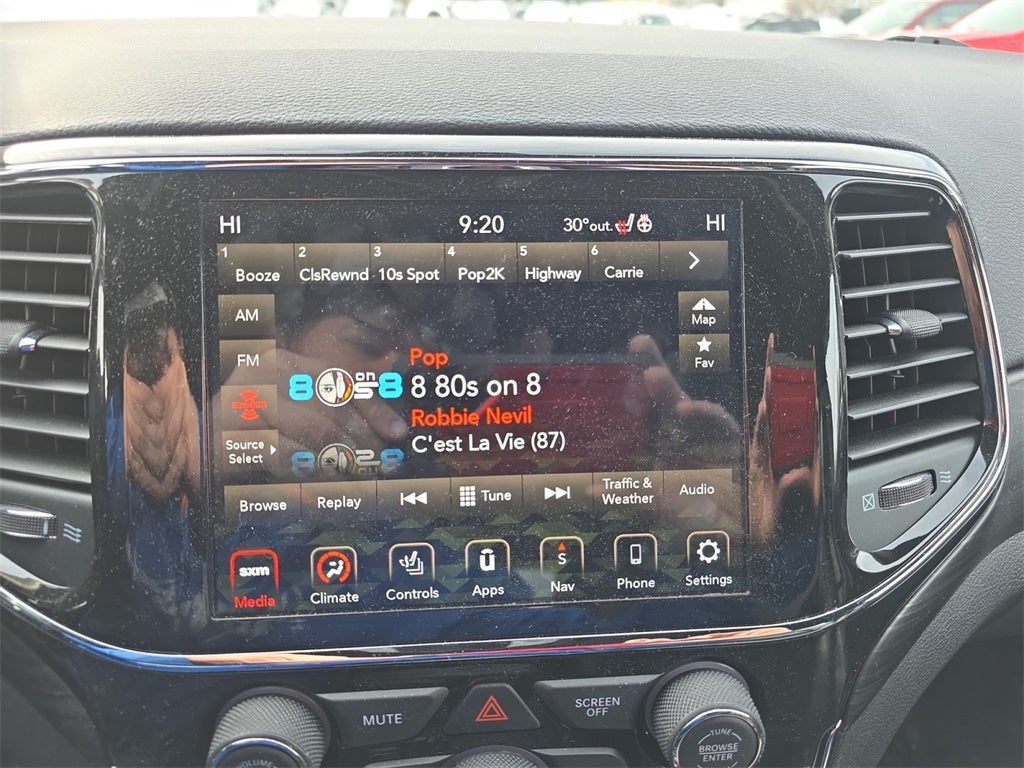 2022 Jeep Grand Cherokee Laredo X