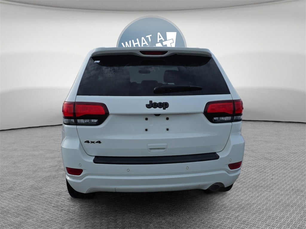 2022 Jeep Grand Cherokee Laredo X