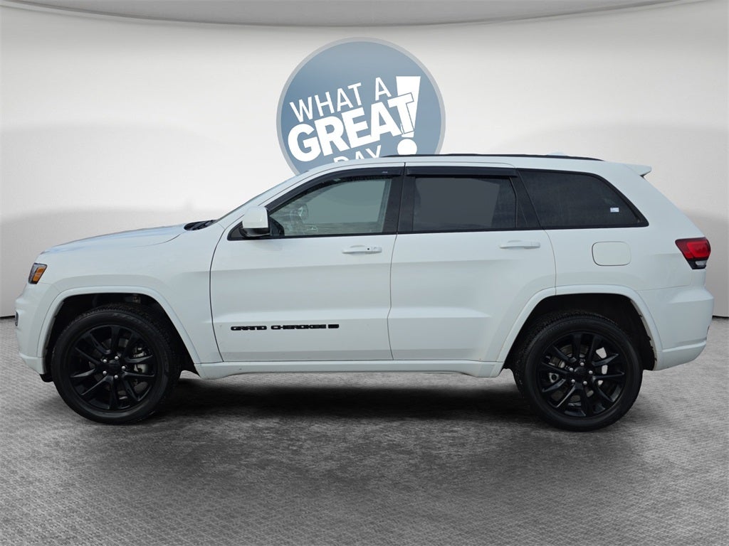 2022 Jeep Grand Cherokee Laredo X