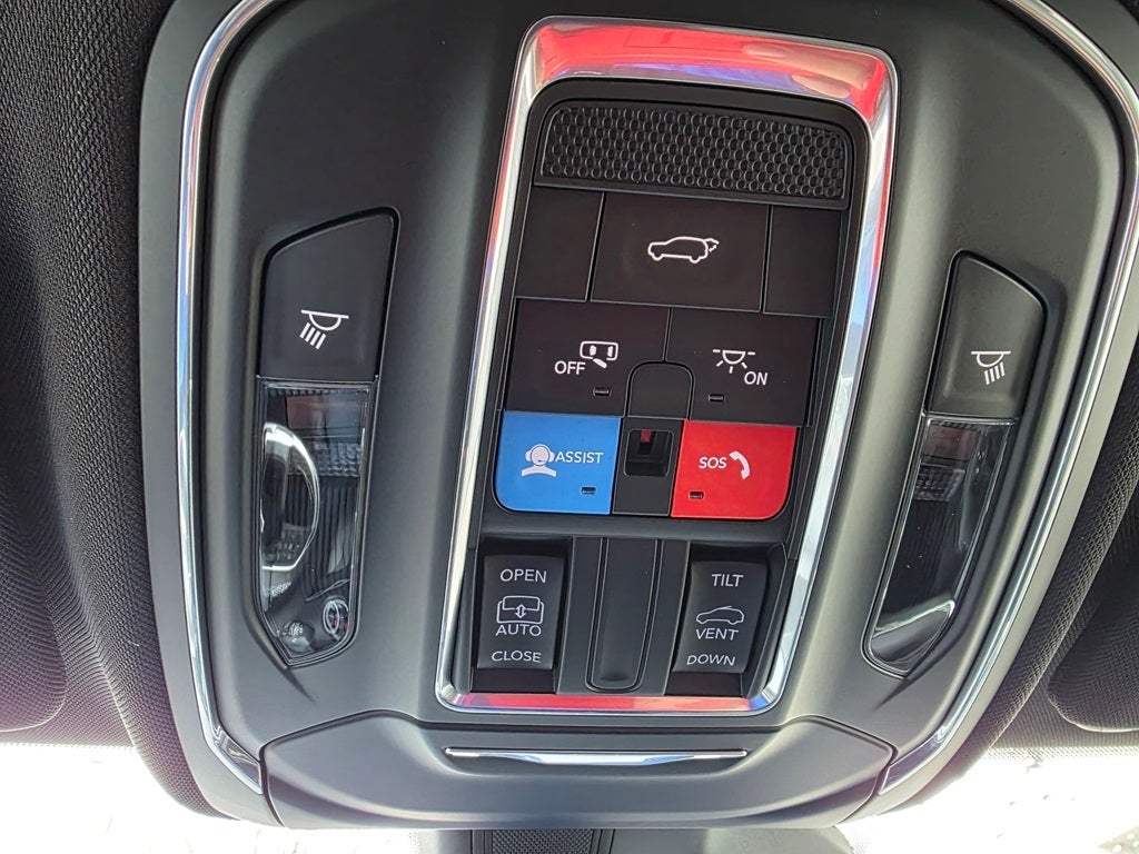 2025 Jeep Grand Cherokee Altitude X