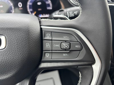 2025 Jeep Grand Cherokee Laredo X