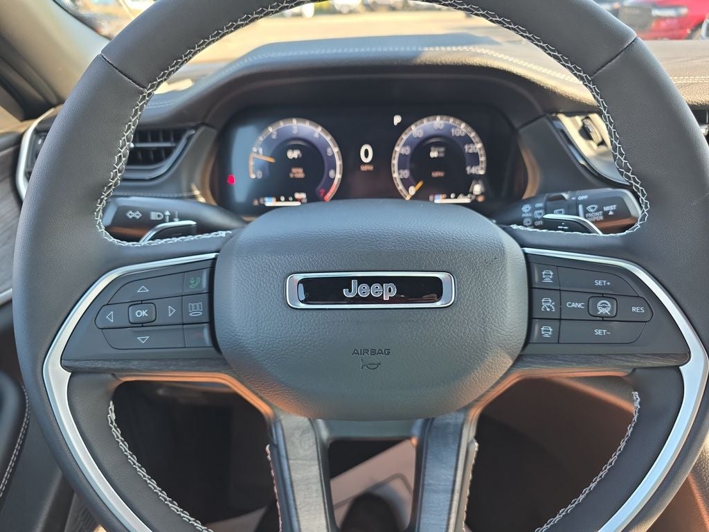 2027 Jeep Grand Cherokee Altitude
