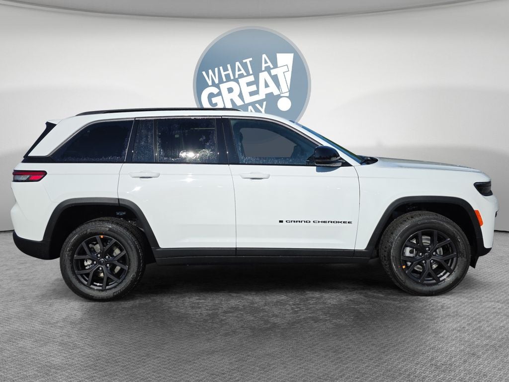 2027 Jeep Grand Cherokee Altitude