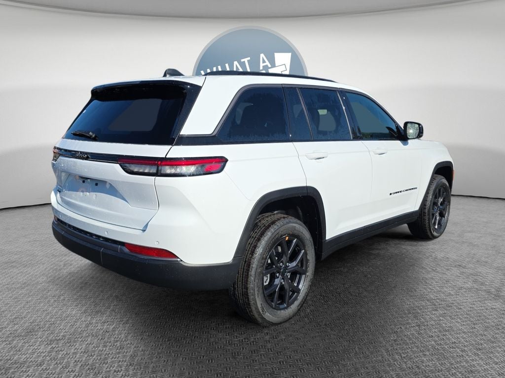 2027 Jeep Grand Cherokee Altitude
