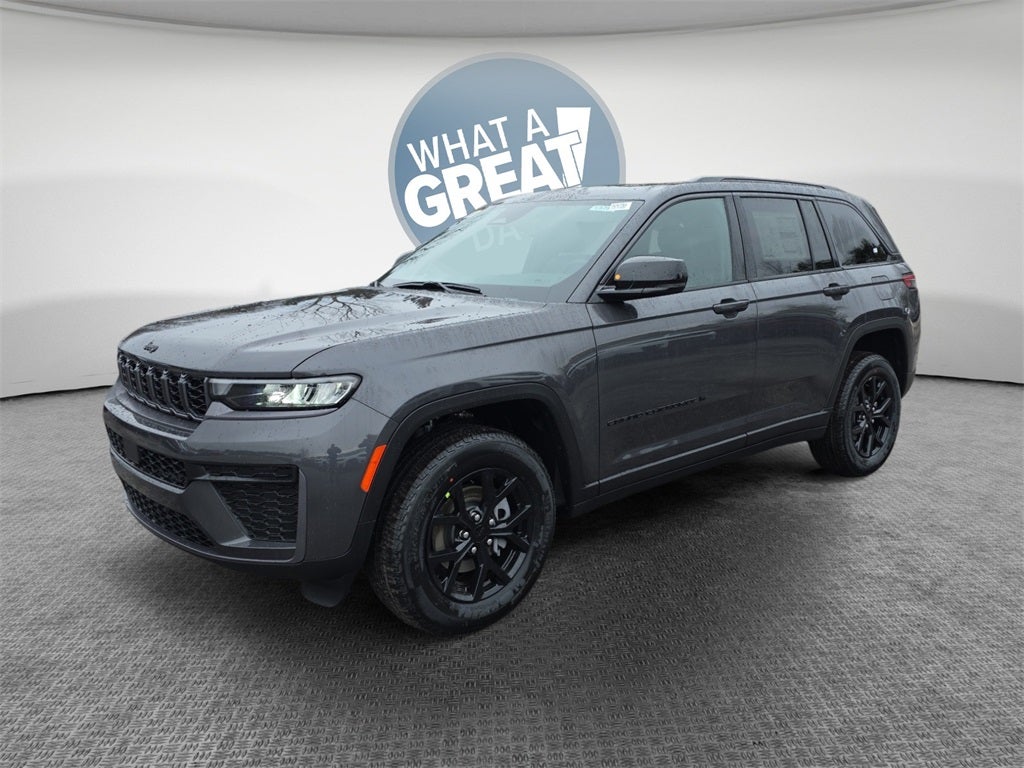 2026 Jeep Grand Cherokee Laredo