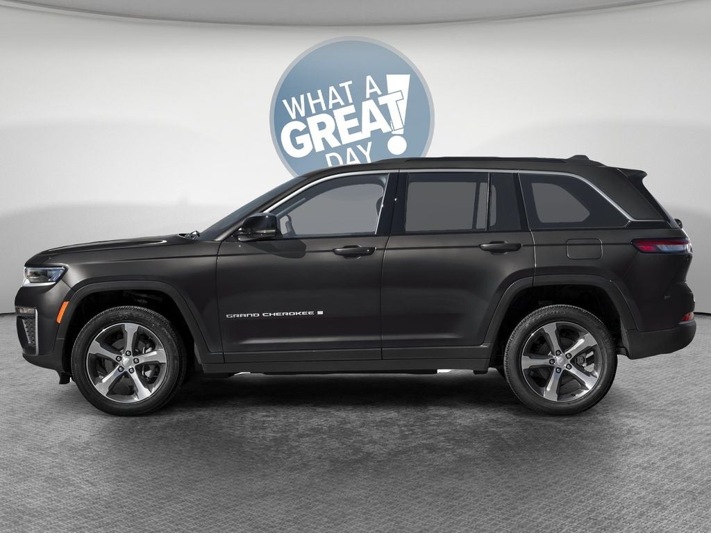 2026 Jeep Grand Cherokee Altitude