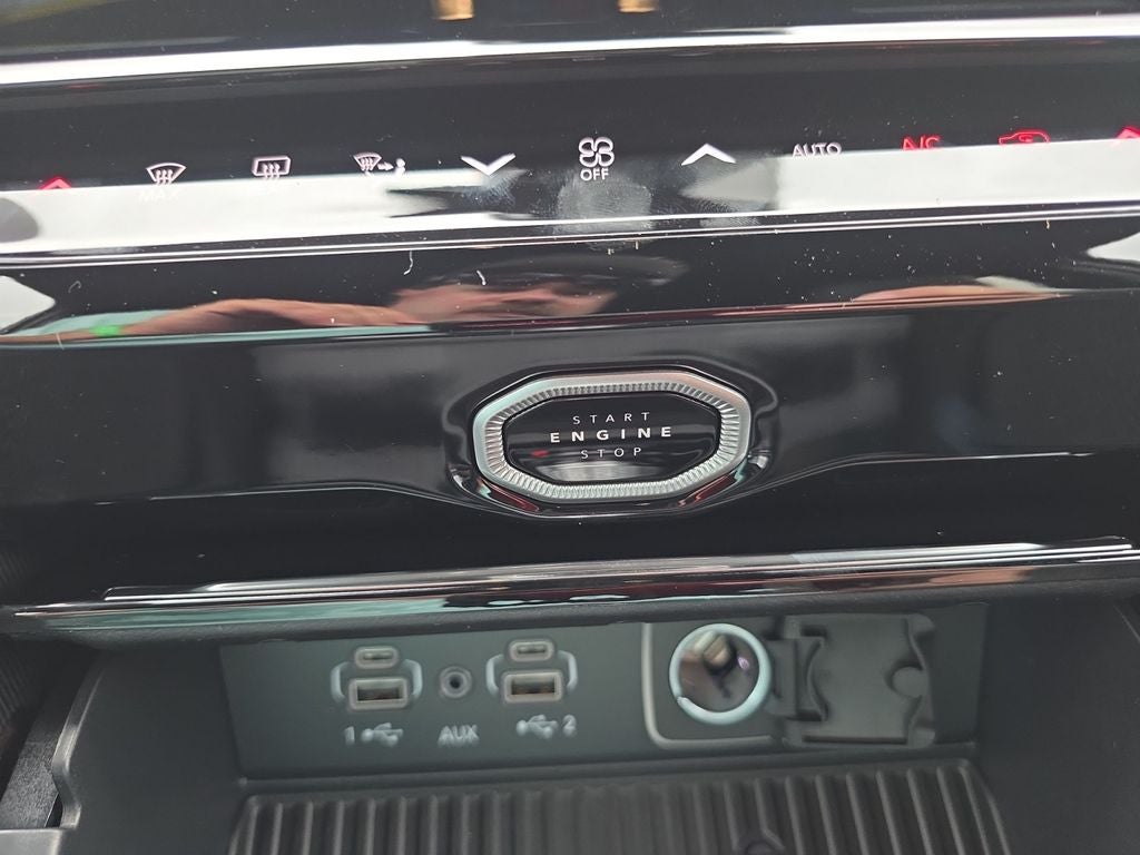 2027 Jeep Grand Cherokee Altitude