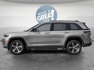 2026 Jeep Grand Cherokee Laredo Altitude