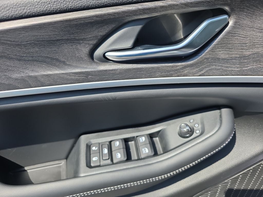 2026 Jeep Grand Cherokee Altitude