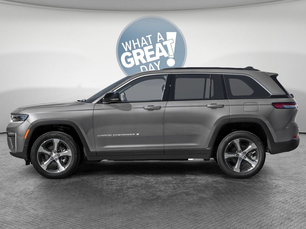 2027 Jeep Grand Cherokee Altitude