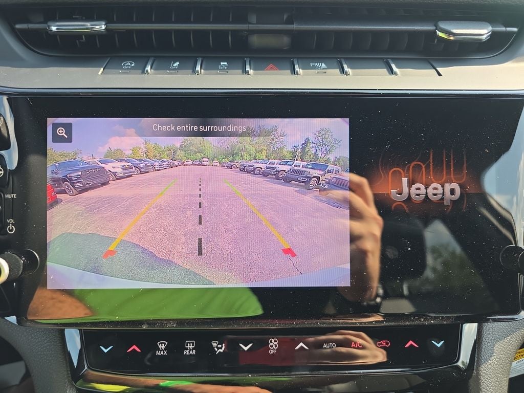2026 Jeep Grand Cherokee Altitude