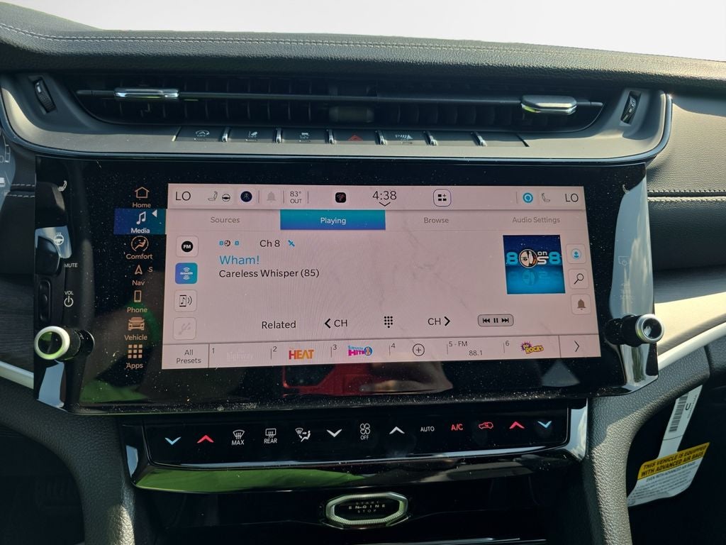 2026 Jeep Grand Cherokee Altitude