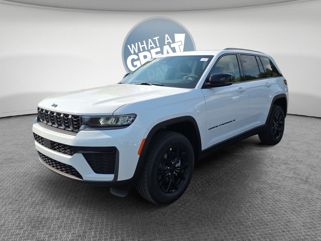 2026 Jeep Grand Cherokee Altitude