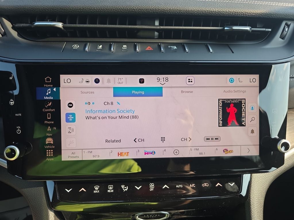 2027 Jeep Grand Cherokee Altitude