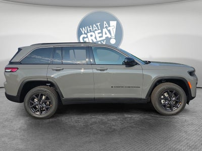 2027 Jeep Grand Cherokee Altitude