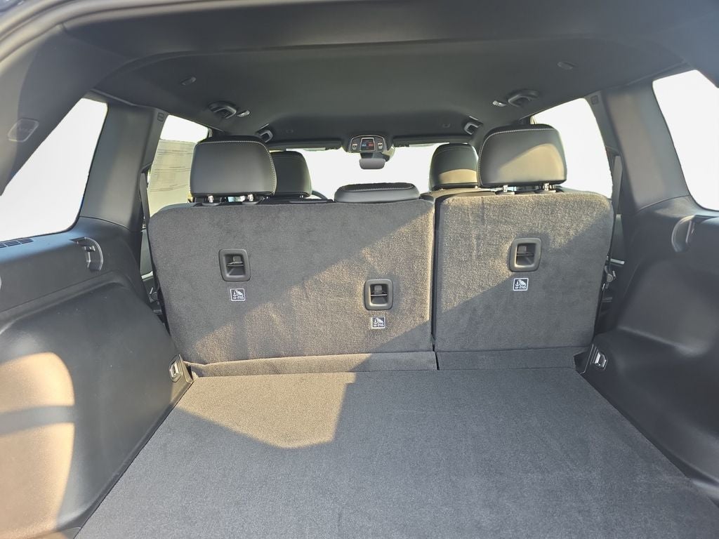 2027 Jeep Grand Cherokee Altitude