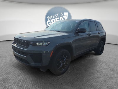 2027 Jeep Grand Cherokee Altitude