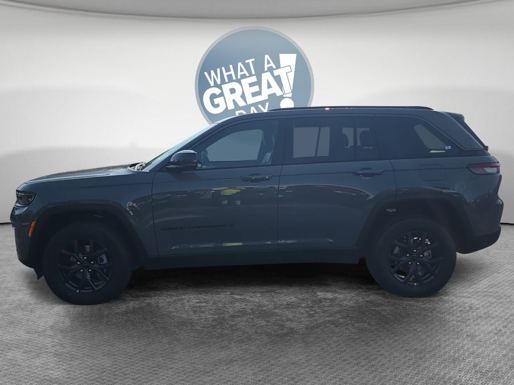 2027 Jeep Grand Cherokee Altitude