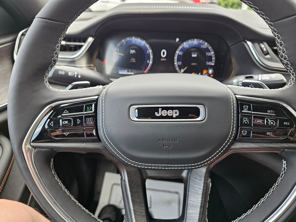 2025 Jeep Grand Cherokee Overland