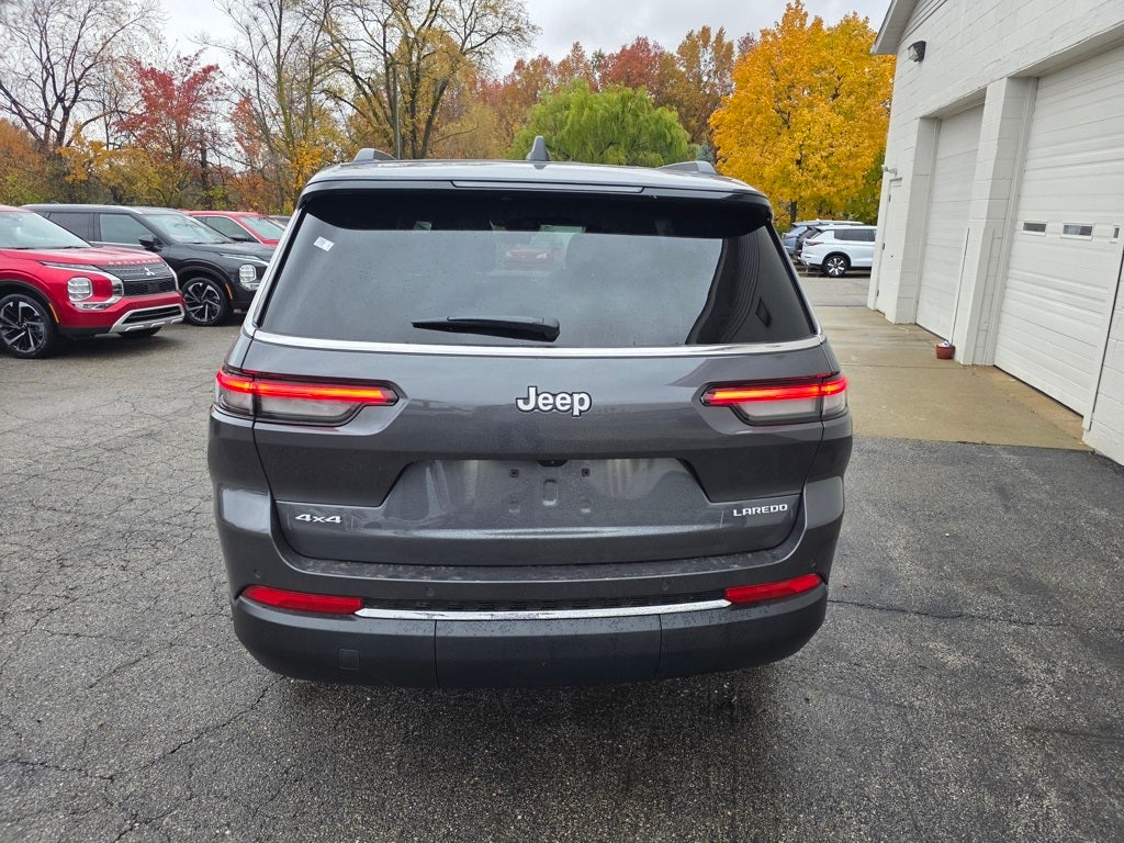 2025 Jeep Grand Cherokee Laredo