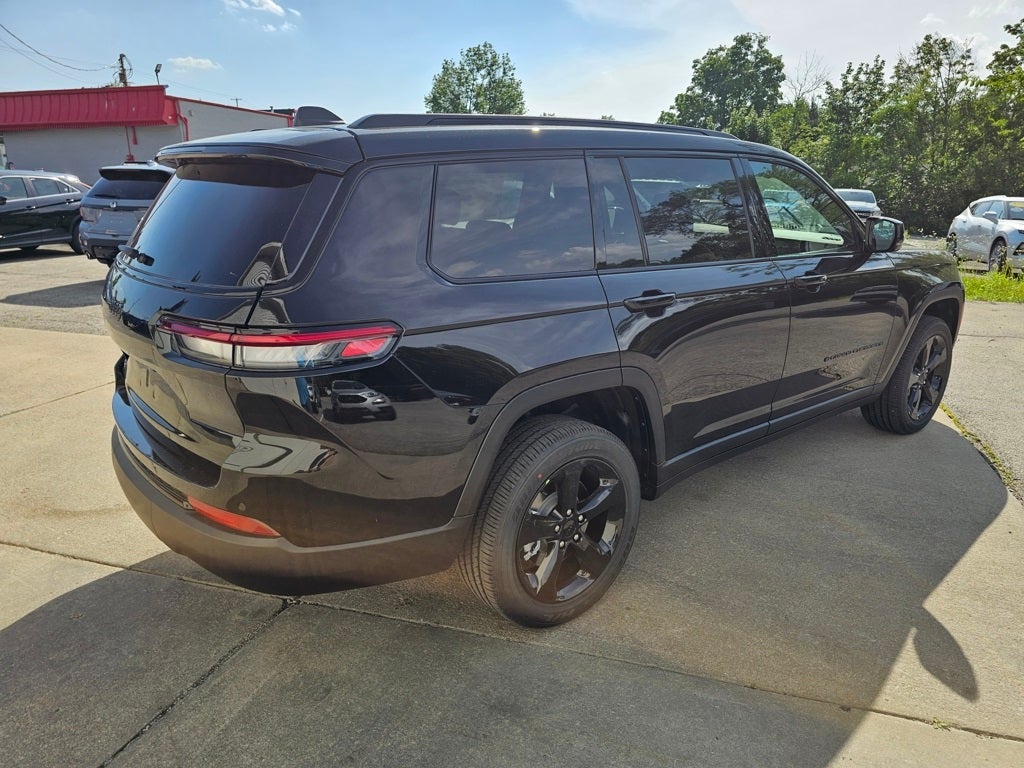 2025 Jeep Grand Cherokee Altitude