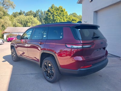 2025 Jeep Grand Cherokee Altitude