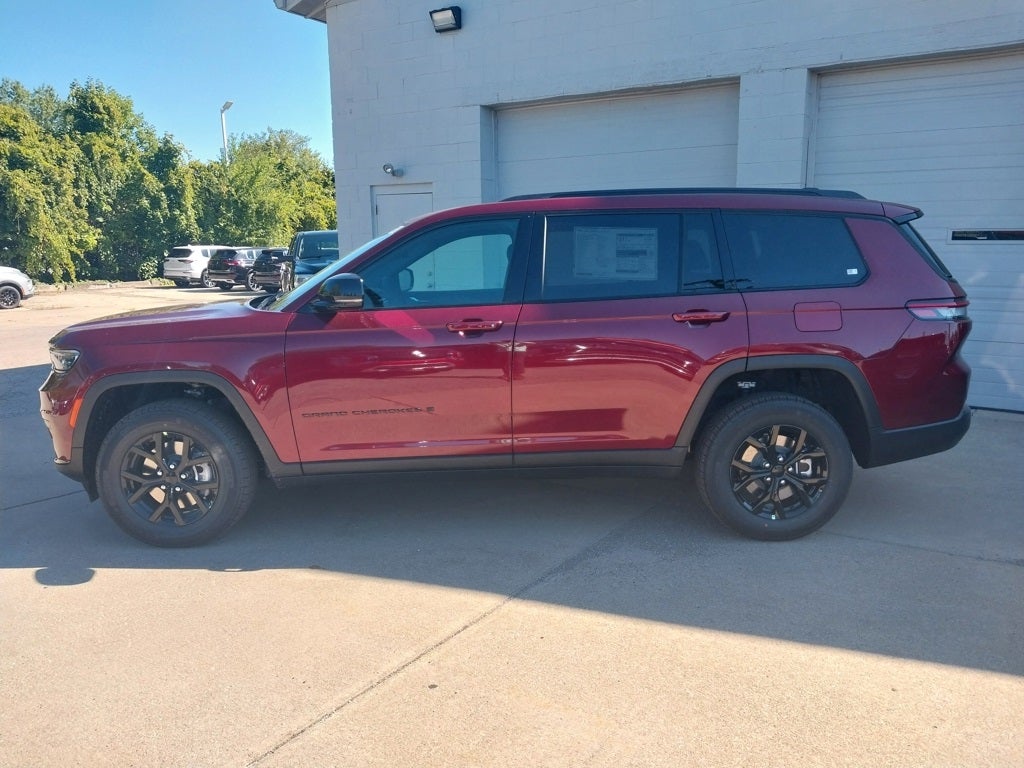 2025 Jeep Grand Cherokee Altitude