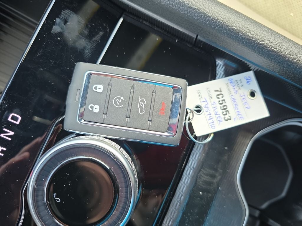 2026 Jeep Grand Cherokee Altitude