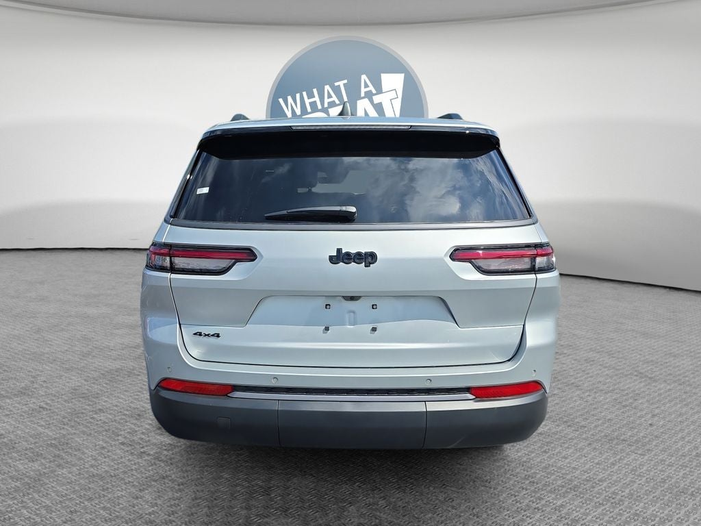 2026 Jeep Grand Cherokee Altitude