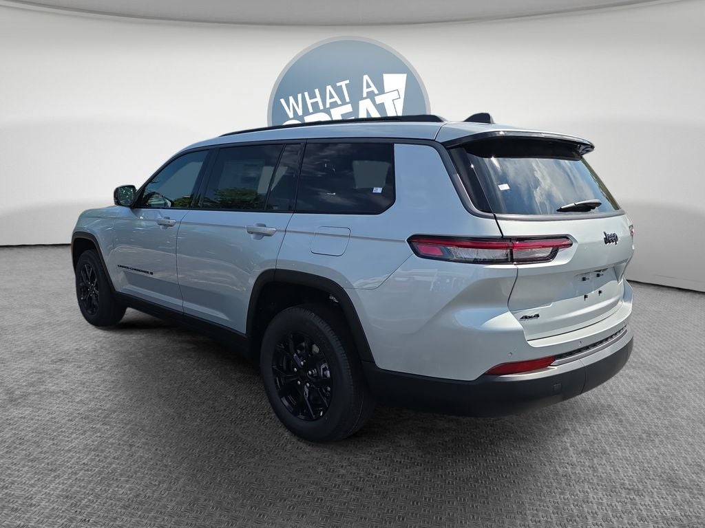 2026 Jeep Grand Cherokee Altitude