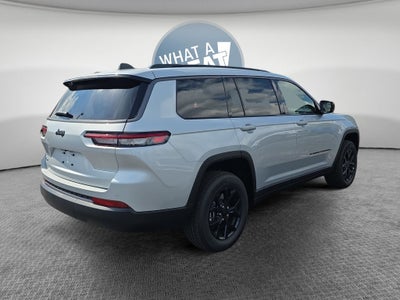 2026 Jeep Grand Cherokee Laredo