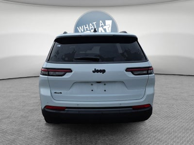 2026 Jeep Grand Cherokee Laredo