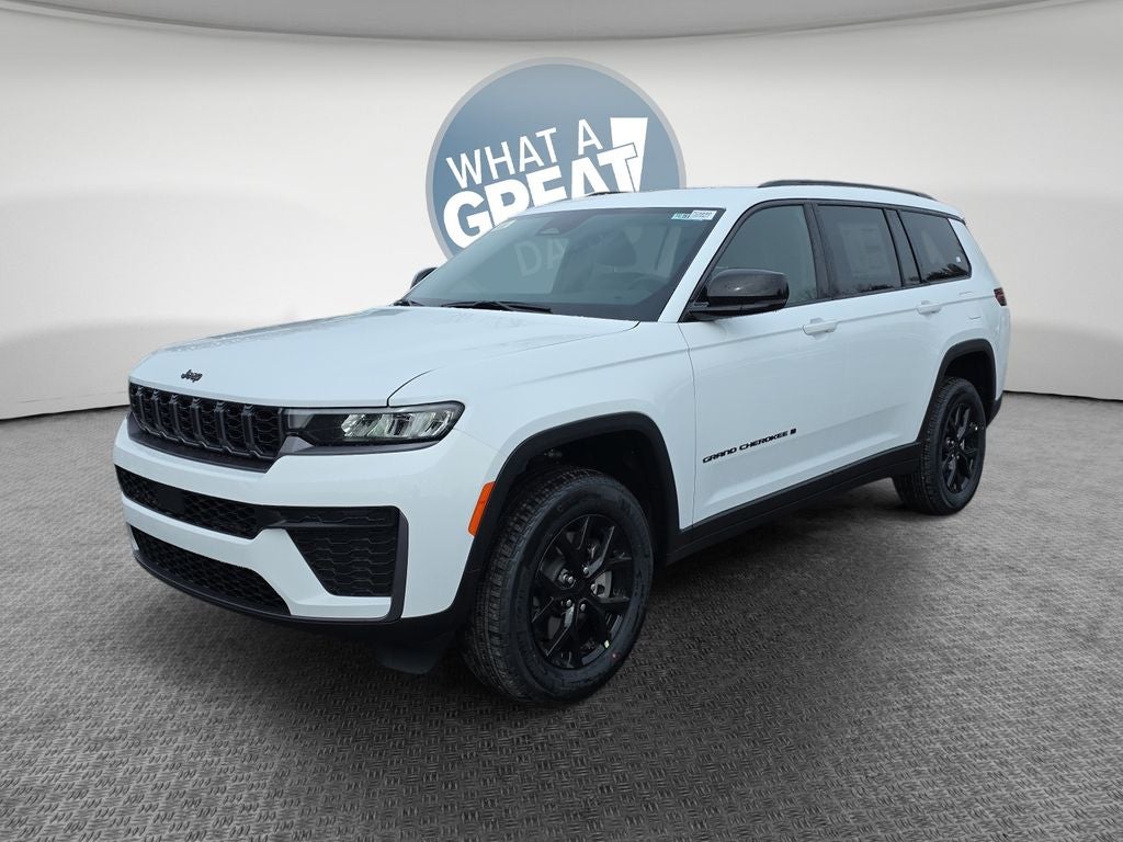 2026 Jeep Grand Cherokee Laredo