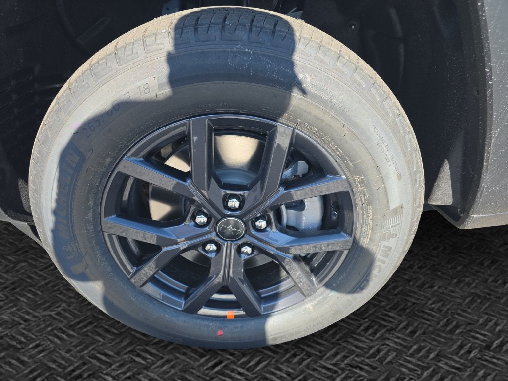 2027 Jeep Grand Cherokee Laredo Altitude