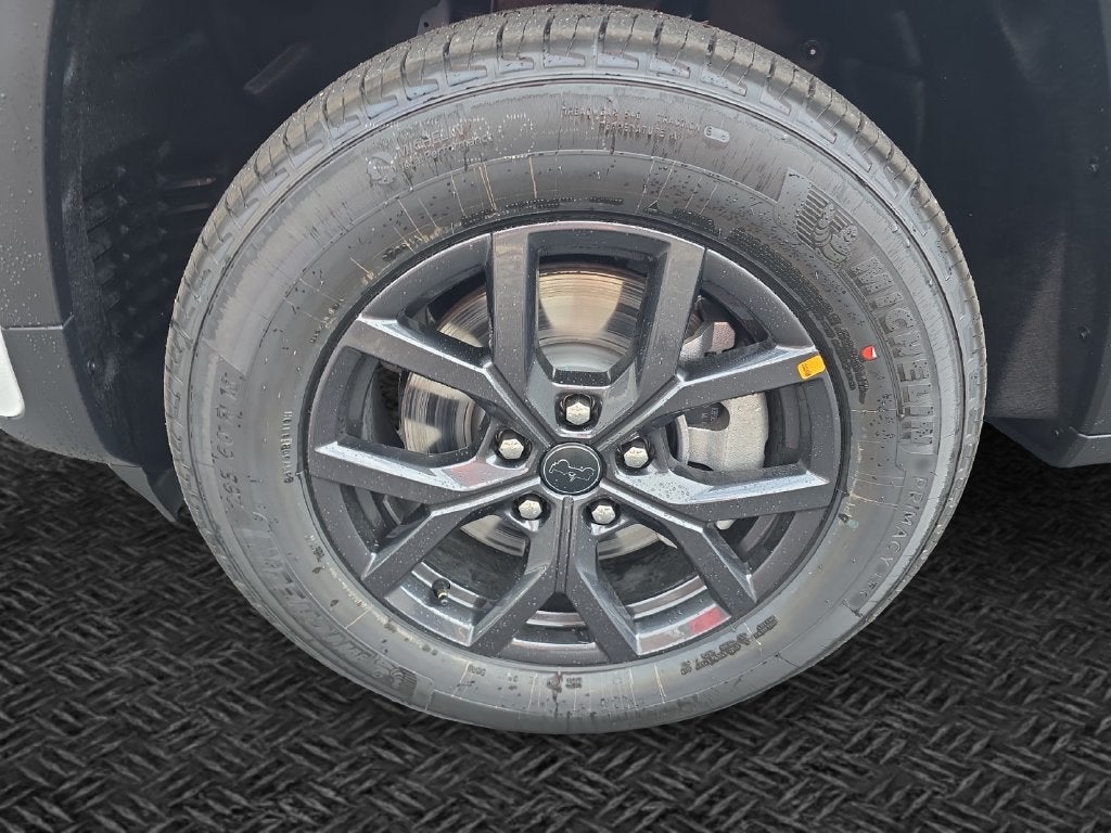 2027 Jeep Grand Cherokee Laredo Altitude