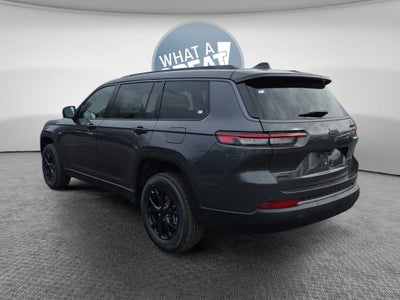 2026 Jeep Grand Cherokee Laredo